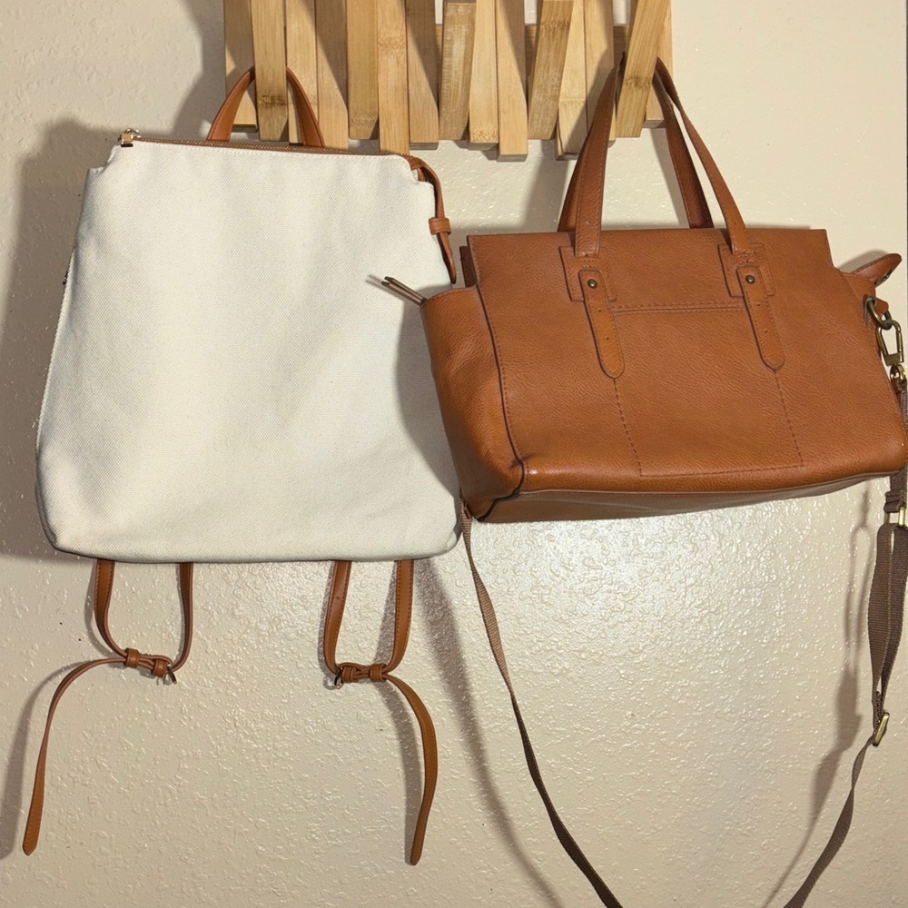 EUC UNIVERSAL THREAD CROSSBODY AND A NEE DAY BACKPACK BUNDLE! B
